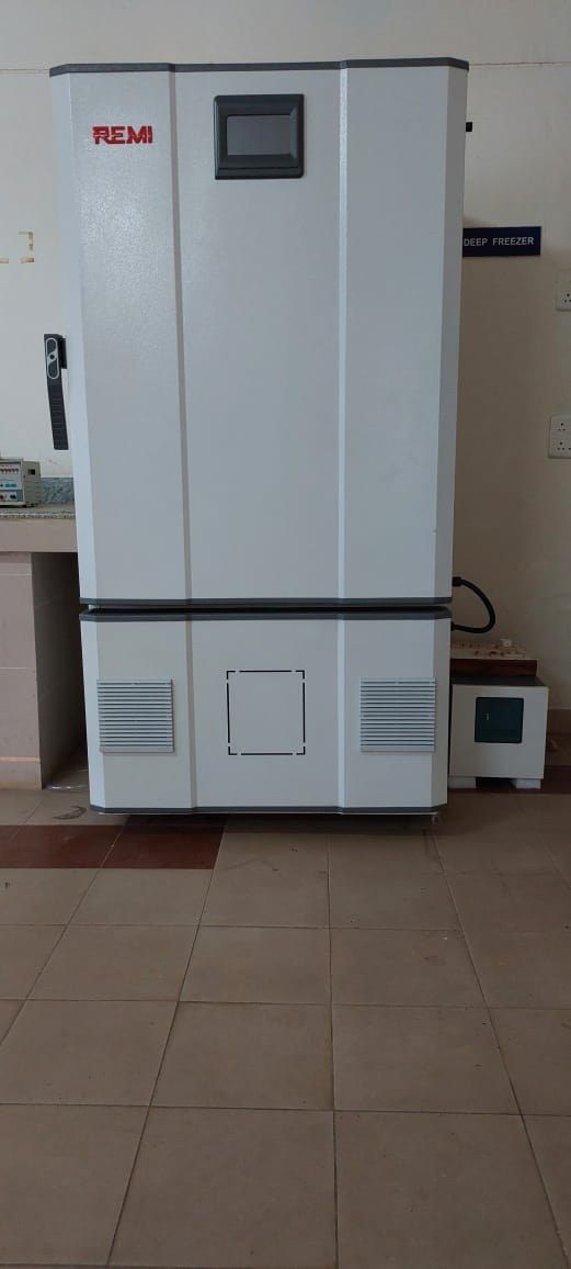 Laboratory B-004