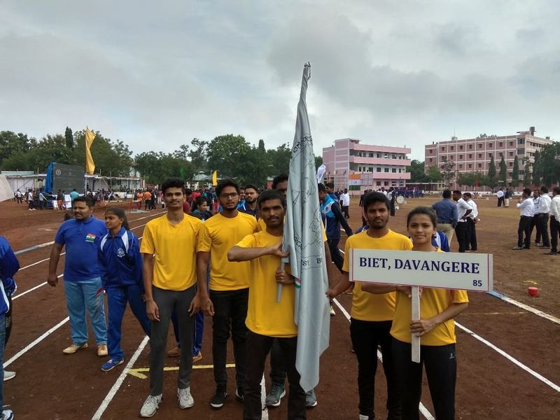 The college athletics team
