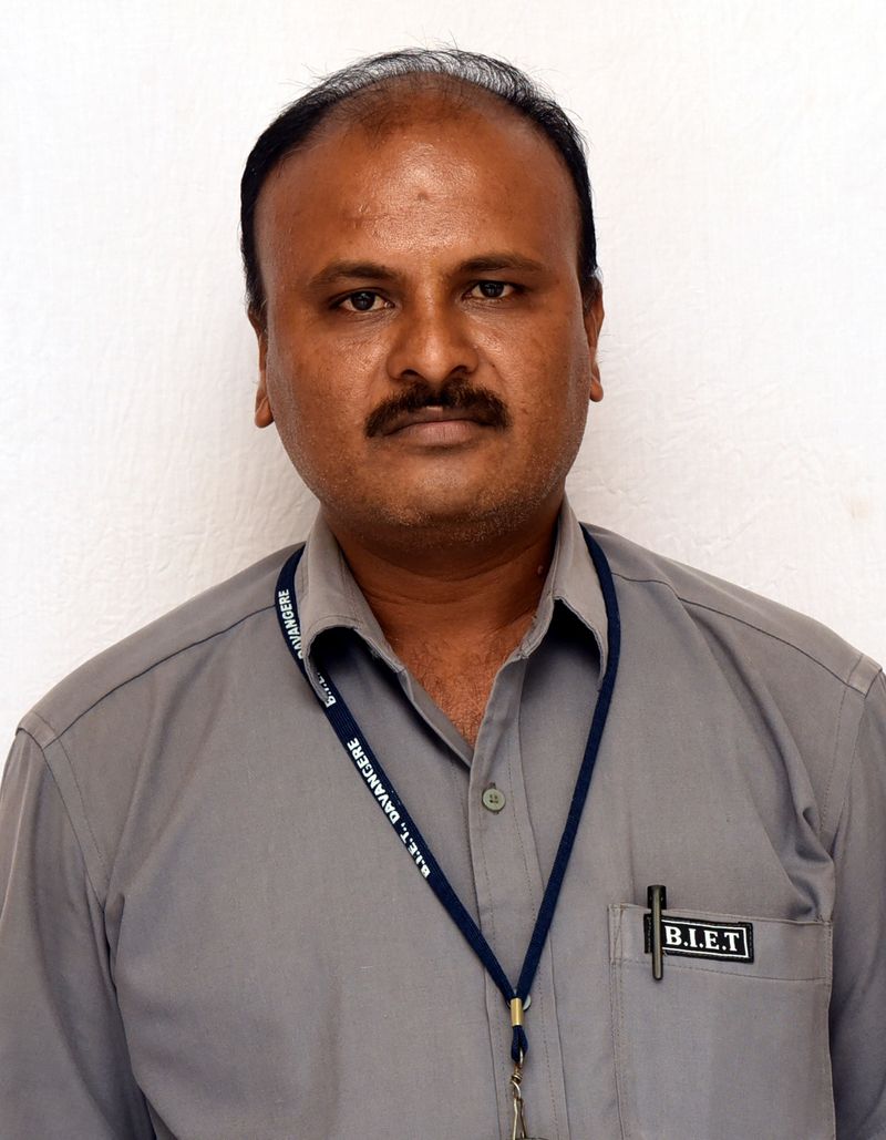 Sri.Dhanyakumar K S, Peon