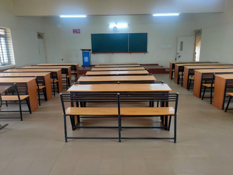 Classroom EE202