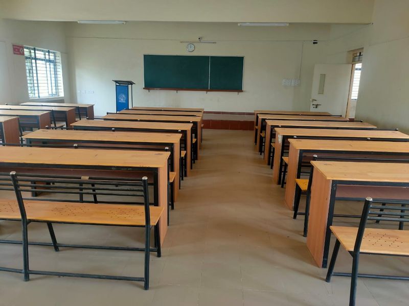 Classroom EE205