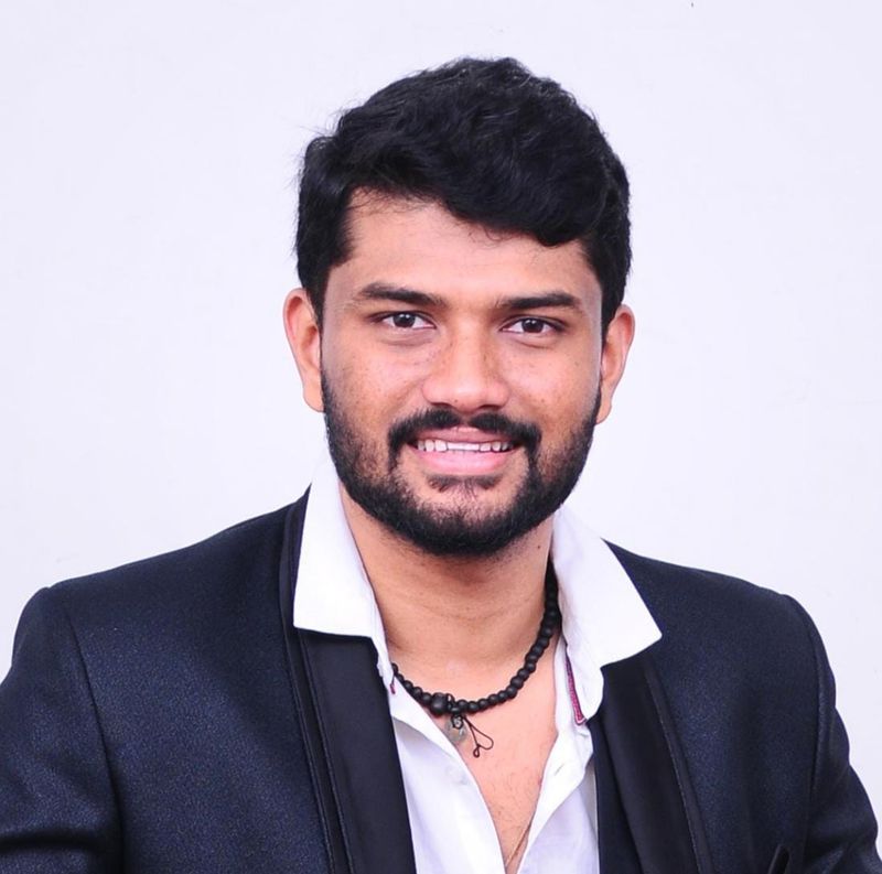 Abhishek J J, Foreman