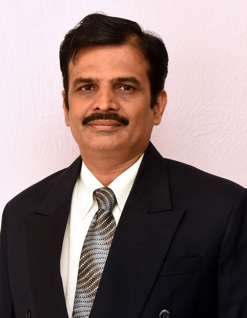 Anjaneya L H, Professor & Head