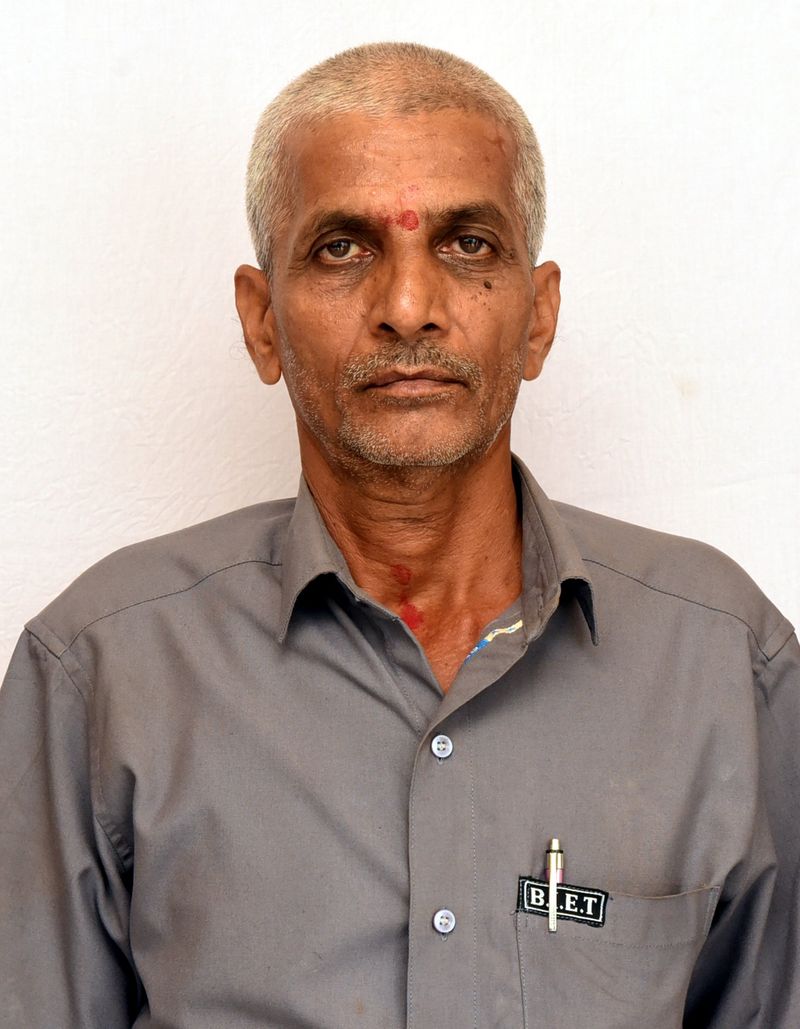 B V Nagendrachari, Mechanic