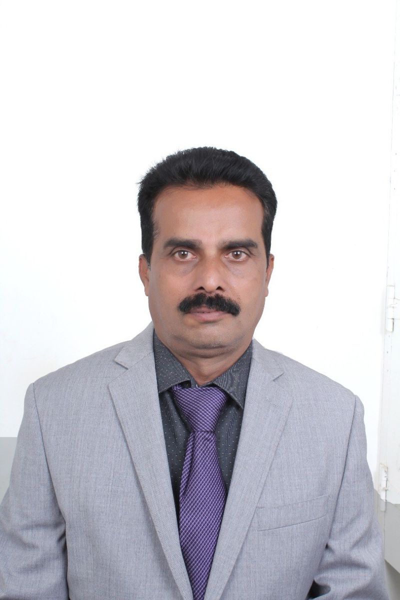 Dinesh Y N, Professor & Head