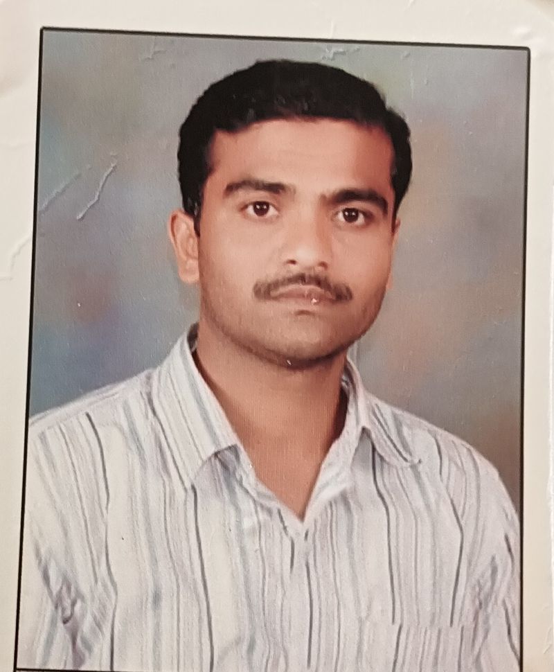 Mahamadali Godikar, Peon